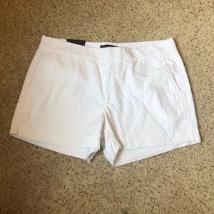 BANANA REPUBLIC SHORTS